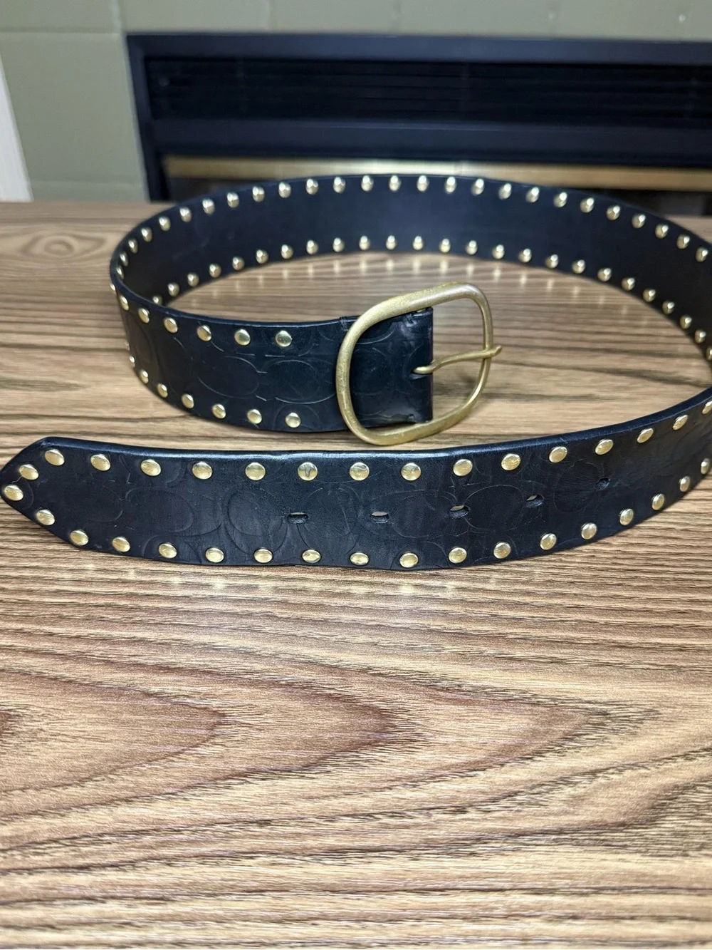 Coach Studded Black Leather Belt Brass Buckle Gold Tone Studs Size Sm 30-34”